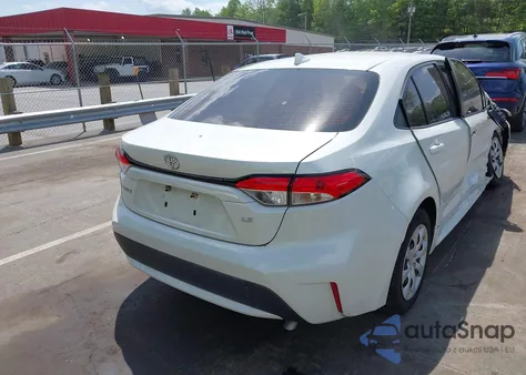2020 Toyota Corolla Le z USA, uszkodzony, nr VIN JTDEPRAE8LJ016624